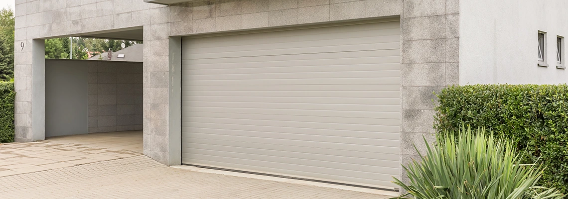 Automatic Overhead Garage Door Services in St Petersburg, Florida